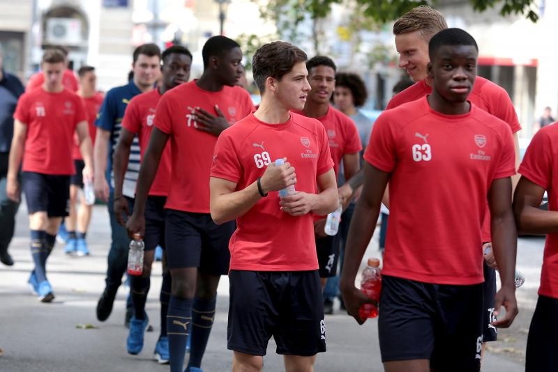 Legendarni Thierry Henry i juniori FC Arsenala prošetali Zagrebom, Photo: Patrik Maček/PIXSELL Legendarni Thierry Henry i juniori FC Arsenala prošetali Zagrebom, Photo: Patrik Maček/PIXSELL