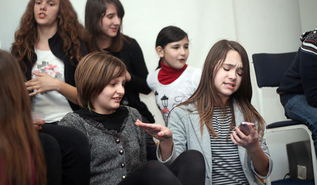 ”Igrajmo se”: Iznad oblaka