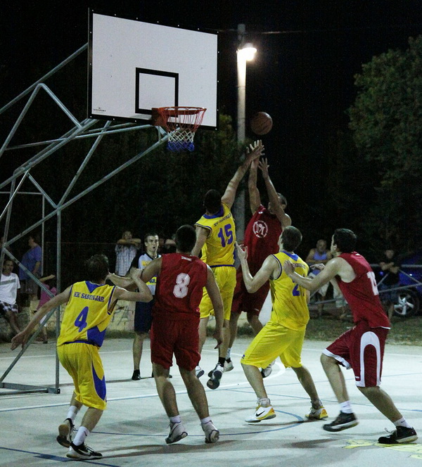 Ljetna liga: KK Sabunjar – KK Maraska park, Foto: K. Orlic Ljetna liga: KK Sabunjar – KK Maraska park, Foto: K. Orlic