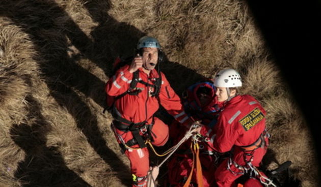 Priprema unesrećene za transport (Foto: GSS Zadar)