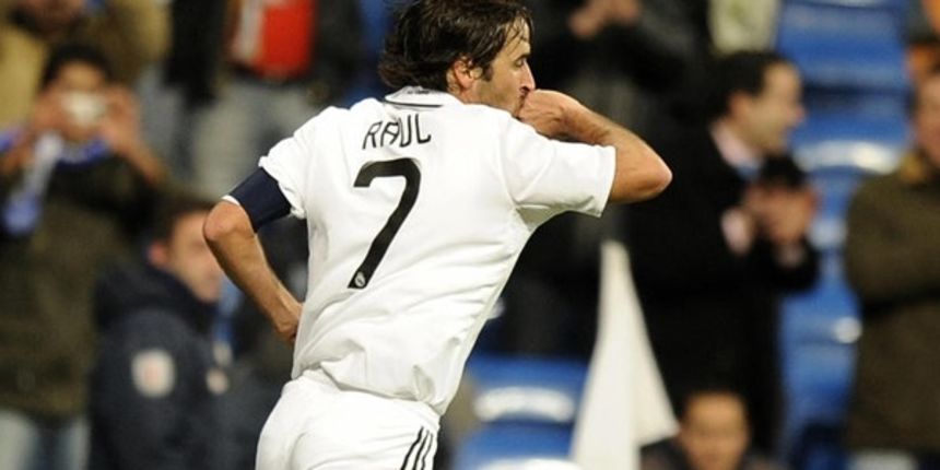 Raul (Foto: uefa.com) Raul (Foto: uefa.com)