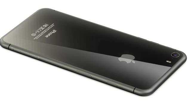 Korisnici jednostavno žele veći iPhone, foto: Martin Hajek / Screenshot nowhereelse.fr (Foto)