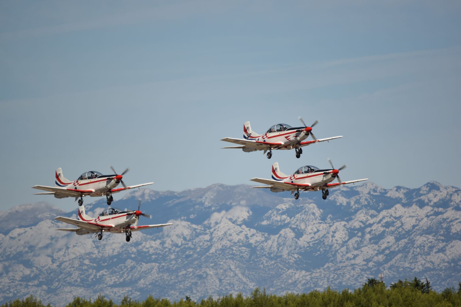 “Krila Oluje” na obljetnici osnutka 134. domobranske pukovnije Hrvatske vojske