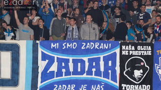 Humanitarno gledanje utakmice Zadar-Cibona u Jazinama Humanitarno gledanje utakmice Zadar-Cibona u Jazinama