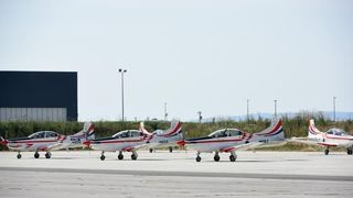 Zagreb: Članovi Krila Oluje vratili se u Hrvatsku nakon osvojene nagrade na vojnom aeromitingu