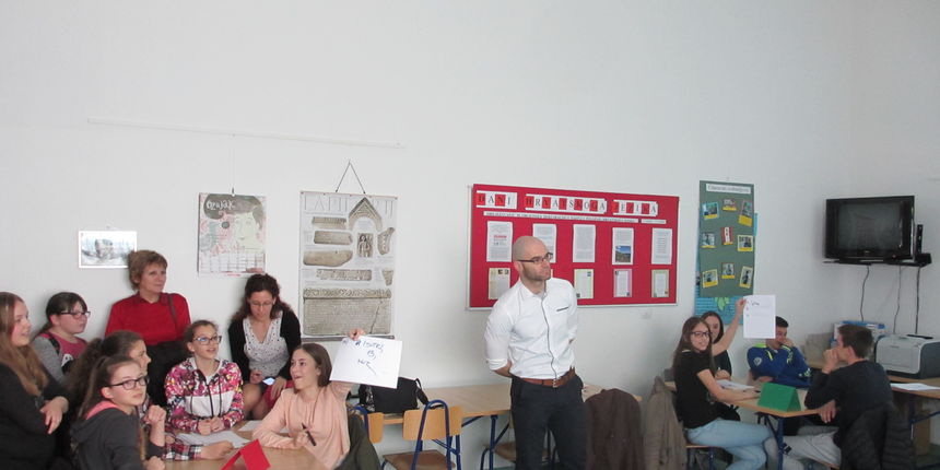 OŠ Zadarski otoci; obilježavanje 50. obljetnice Deklaracije o nazivu i položaju hrvatskoga jezika OŠ Zadarski otoci; obilježavanje 50. obljetnice Deklaracije o nazivu i položaju hrvatskoga jezika