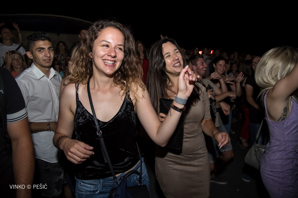 Severina oduševila nastupom na bazenu Ilirije u Biogradu na Moru