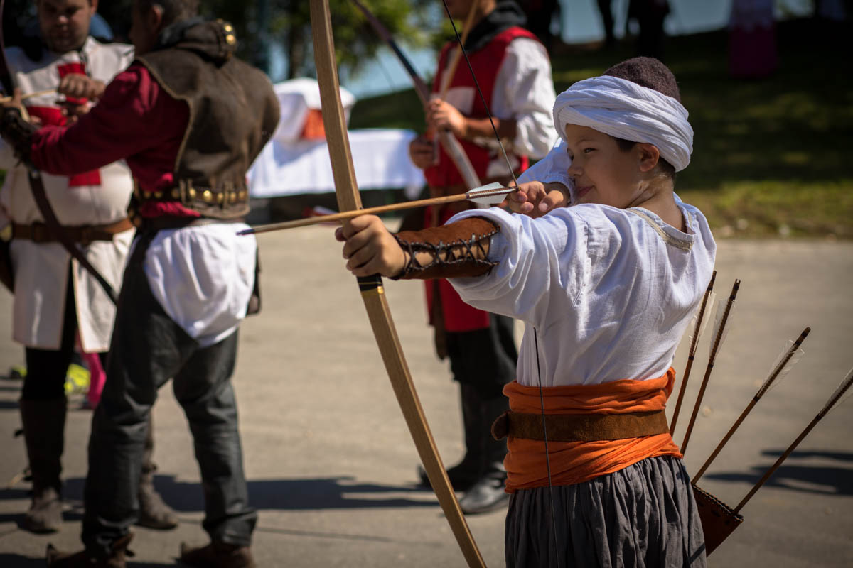 Spektakularnim Streličarskim turnirom “Put ratnika” završio Vikend na Dubovcu Spektakularnim Streličarskim turnirom “Put ratnika” završio Vikend na Dubovcu