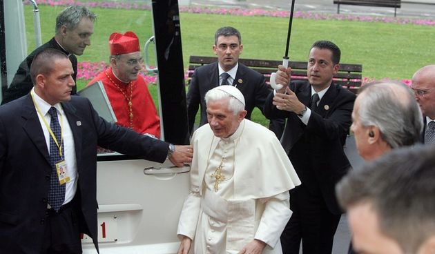 Papa Benedikt XVI: (Foto: FaH / POOL / Denis Ceric / CROPIX )