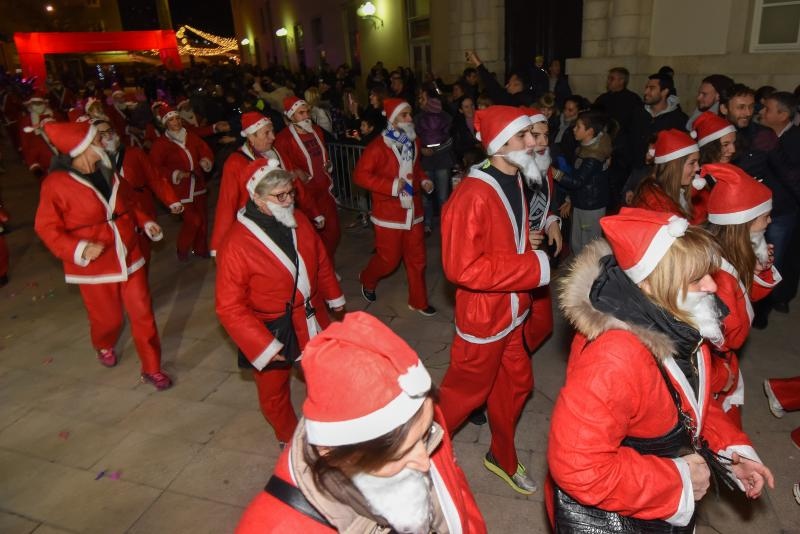 Utrka Djedova Božićnjaka zadarskim Poluotokom