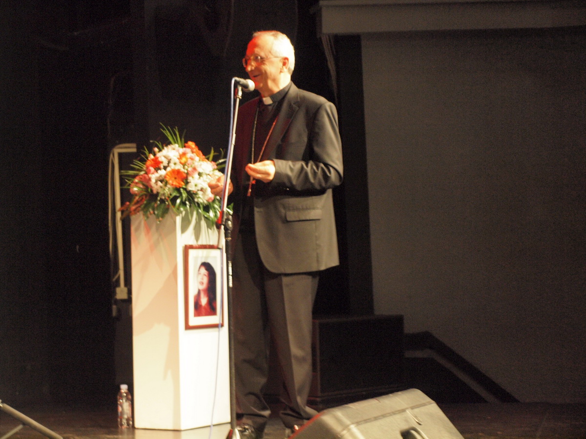 Humanitarni koncert duhovne glazbe “Anđeli za Anđelu” u HNK Zadar Humanitarni koncert duhovne glazbe “Anđeli za Anđelu” u HNK Zadar