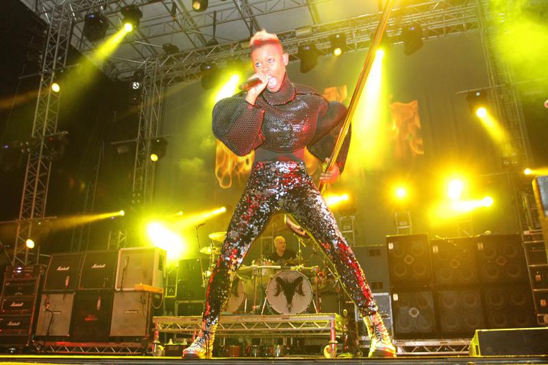 Skunk Anansie i Dubioza kolektiv oduševili nekoliko tisuća posjetitelja. Photo: Kristina Stedul Fabac/PIXSELL Skunk Anansie i Dubioza kolektiv oduševili nekoliko tisuća posjetitelja. Photo: Kristina Stedul Fabac/PIXSELL