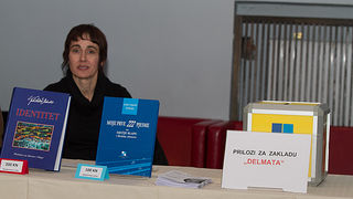 HNK Zadar: “Ljubi s ljubavlju”, foto: Leo Banić HNK Zadar: “Ljubi s ljubavlju”, foto: Leo Banić