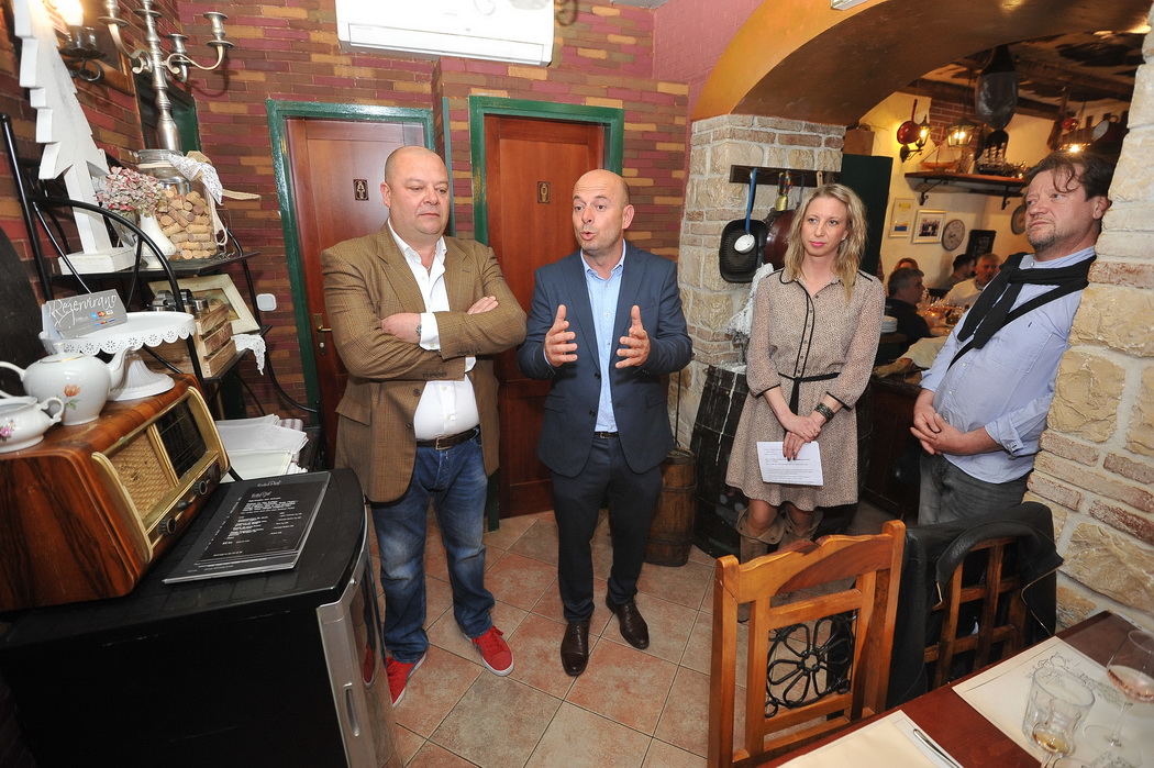 Bistro Pjat Bistro Pjat