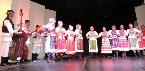 Izvrsnim izvedbama završen 2. Festival plesa – Pag 2016. Izvrsnim izvedbama završen 2. Festival plesa – Pag 2016.