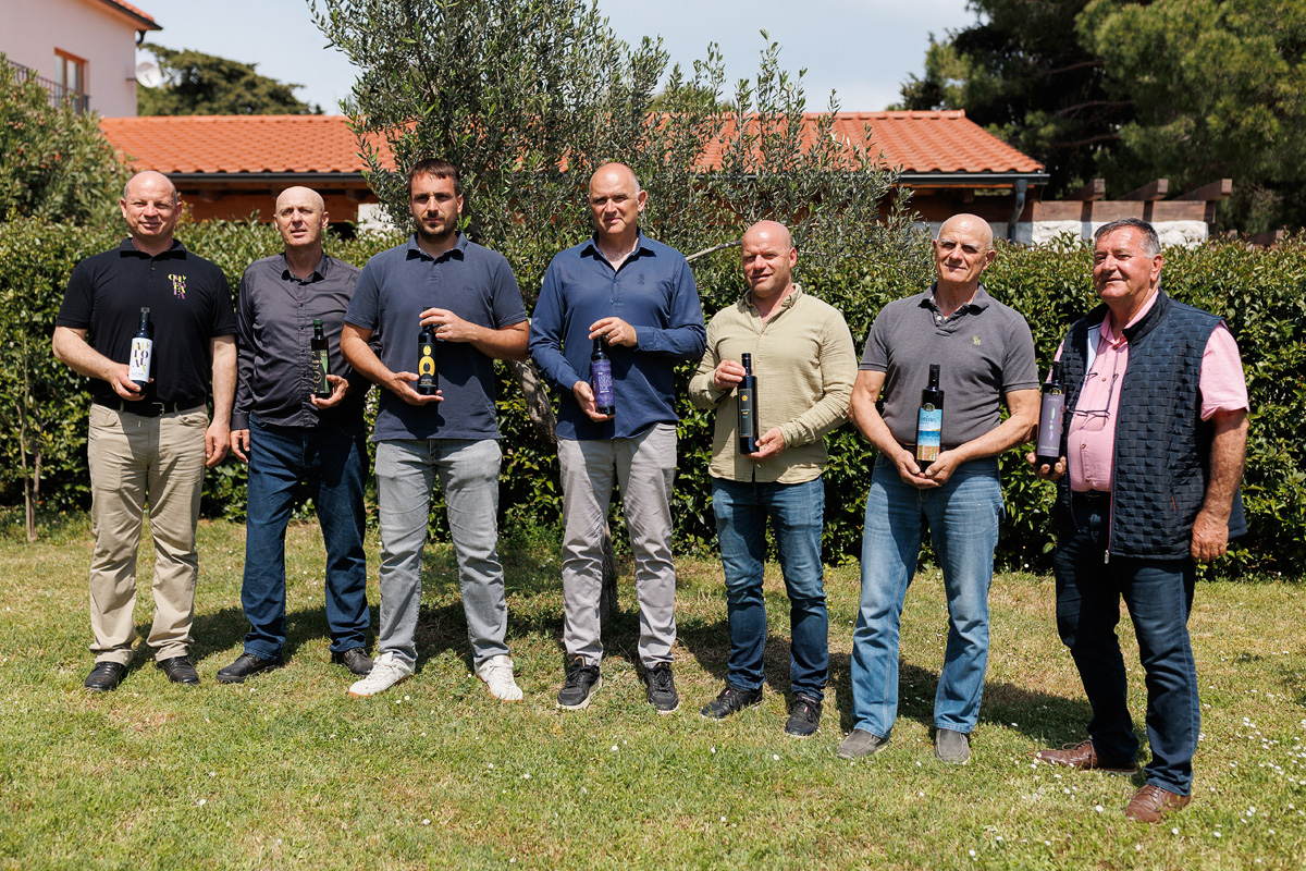 Materine užance @ kamp Crkvine, Vransko jezero Materine užance @ kamp Crkvine, Vransko jezero