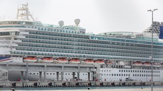 Zadar: Jutros u Gaženicu uplovio kruzer Azura Zadar: Jutros u Gaženicu uplovio kruzer Azura