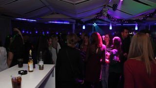 Vikend u Ledani Lounge & Baru: Red Hot Friday Night i Saturday White Fever. Vikend u Ledani Lounge & Baru: Red Hot Friday Night i Saturday White Fever.