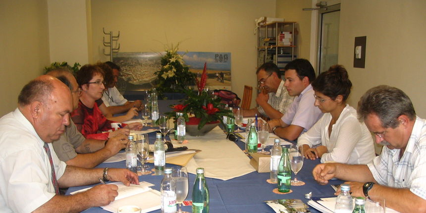 Image 1205377 (auto)