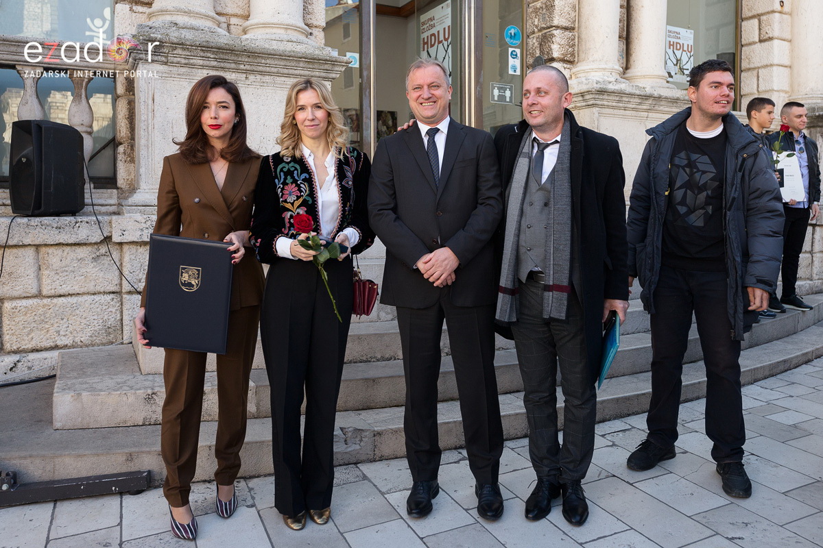 U Gradskoj loži zaslužnim građanima dodijeljena Javna priznanja Grada Zadra