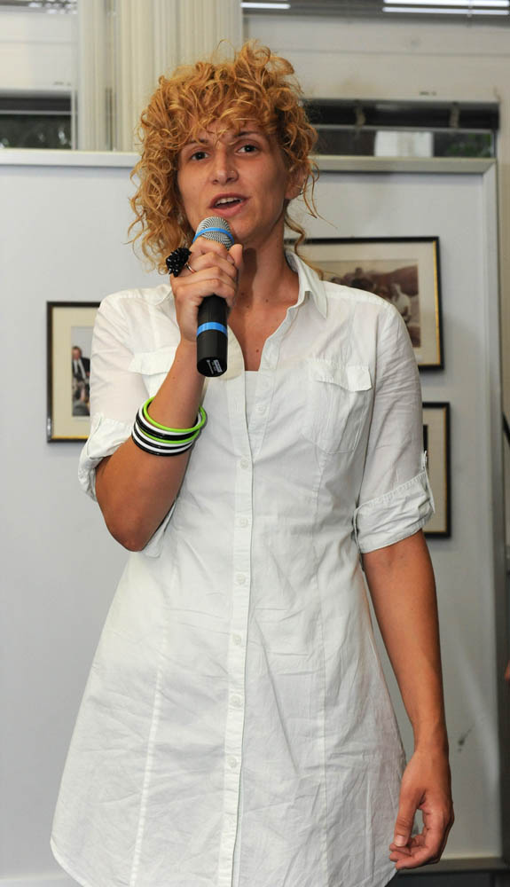 Zadar, 4.6.2012. snimio: Nenad Marčev
Izložba Petra Goića
Gradska knjižnica Zadar Zadar, 4.6.2012. snimio: Nenad Marčev
Izložba Petra Goića
Gradska knjižnica Zadar