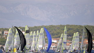 Zadar, 020909.
Europsko prvenstvo u jedrenju za klasu 49er 2009.
Danas se vozi treci dan regata na Europskom prvenstvu u klasi  49er koje se odrzava od 29. kolovoza do 5. rujna u organizaciji JK Uskok. 
Iako se start odgodio za vise od 2 sata odrzana su d