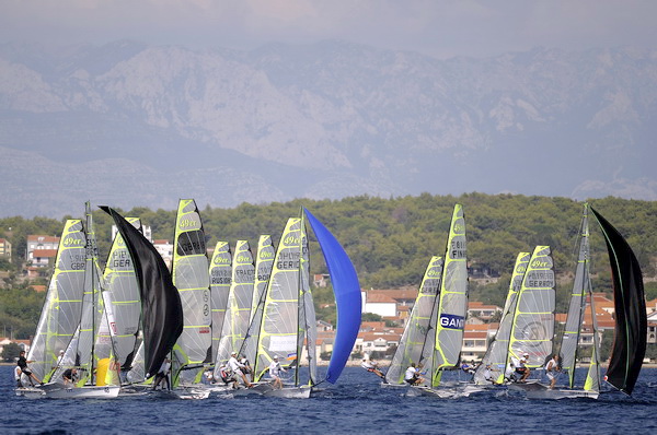 Zadar, 020909.
Europsko prvenstvo u jedrenju za klasu 49er 2009.
Danas se vozi treci dan regata na Europskom prvenstvu u klasi  49er koje se odrzava od 29. kolovoza do 5. rujna u organizaciji JK Uskok. 
Iako se start odgodio za vise od 2 sata odrzana su d