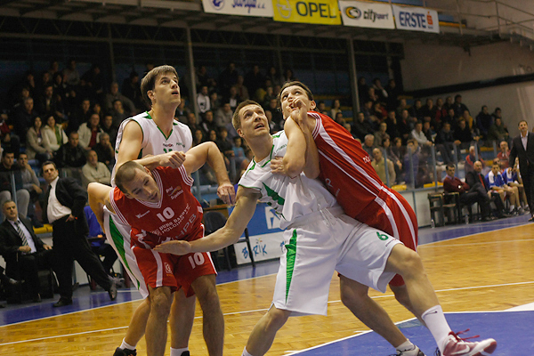 KK Borik-Puntamika – KK Svjetlost 67-75 (foto:Saša Čuka) KK Borik-Puntamika – KK Svjetlost 67-75 (foto:Saša Čuka)