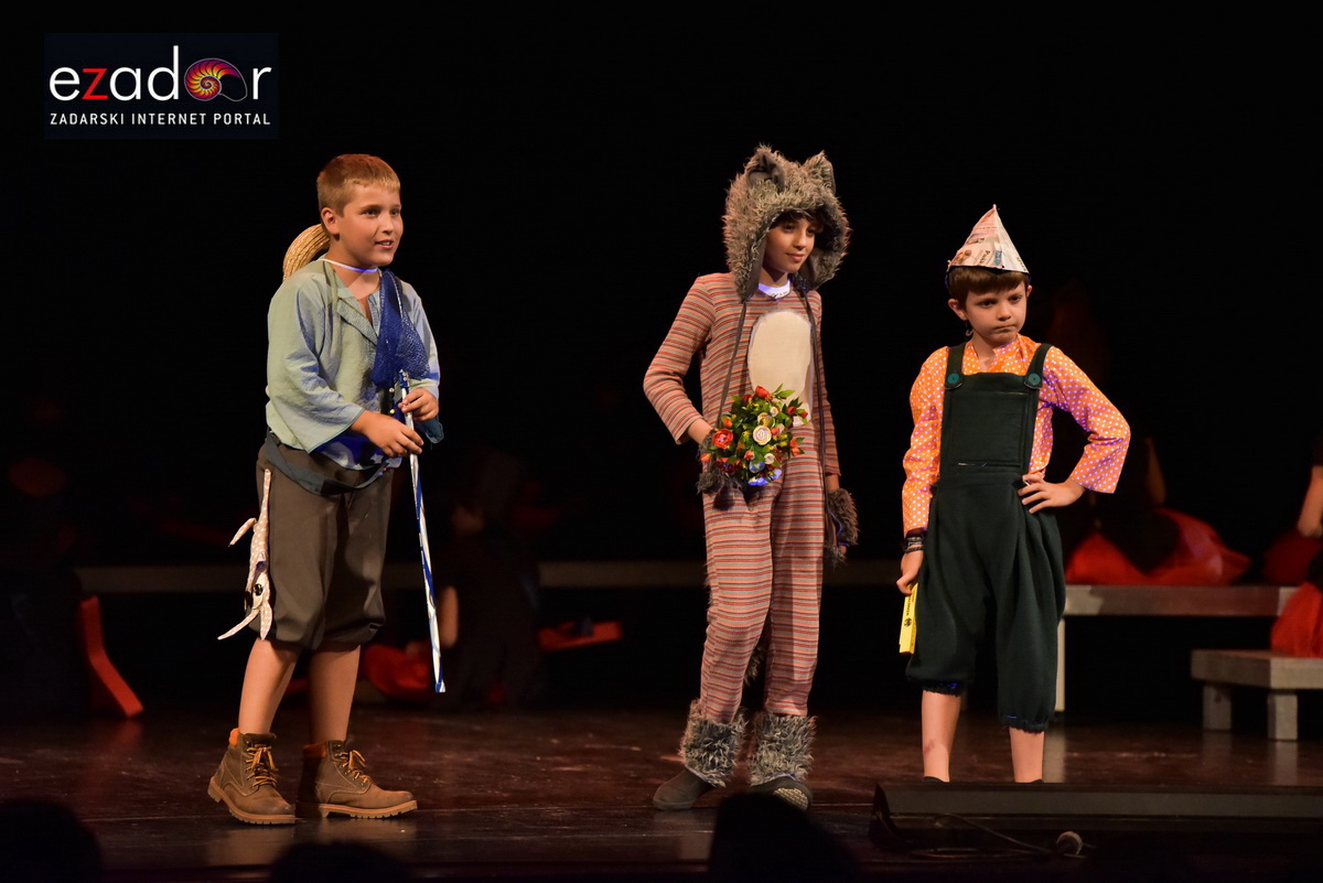 U HNK Zadar održana kazališna revija predstava Udruge “Igrajmo se” U HNK Zadar održana kazališna revija predstava Udruge “Igrajmo se”