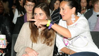 Zagreb,  1905 11.
15. tjedan mode poceo je u Hypo centru . Na Dreft Fashion Weeku, za sezonu jesen/zima 2011/2012. koji se odrzava od 19. do 21. svibnja u Hypo centru biti ce prezentirani podjednako hrvatski i inozemni dizajneri. 
Na slici: Lea Boban sa p