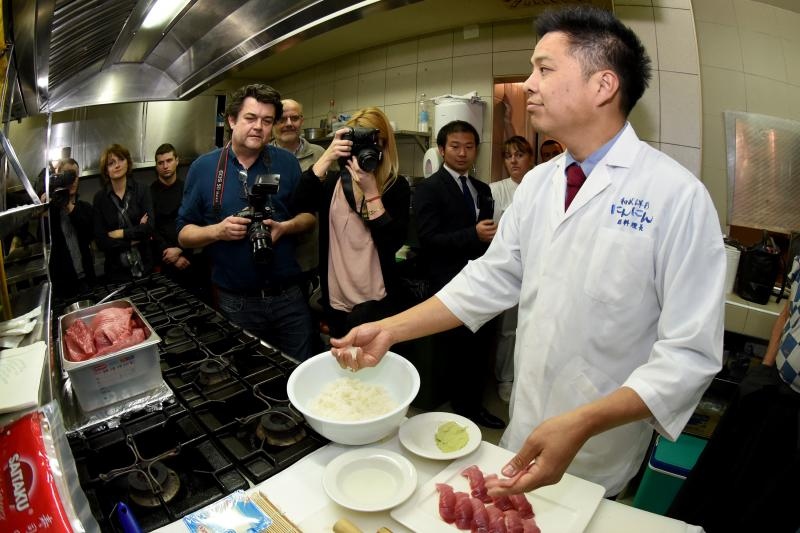 Prezentacija pripreme japanskih jela na 2. Tuna, Sushi & Wine Festivalu. Foto: Dino Stanin/PIXSELL