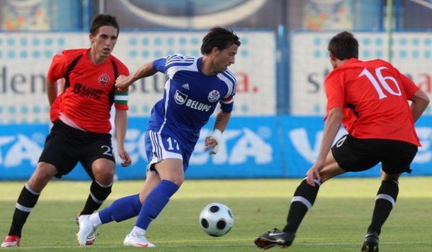 Koprivnica, 22.07.2009. U Koprivnici na gradskom stadionu Slaven Belupo igra uzvratnu utakmicu 2. pretkola Europske lige s Milanom iz Kumanova.  Na slici: Bojan Vrucina. Foto: Robert Sostaric / Cropix