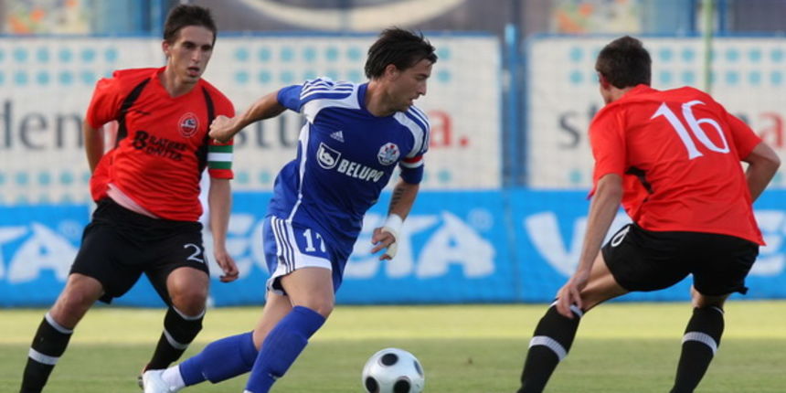 Koprivnica, 22.07.2009. U Koprivnici na gradskom stadionu Slaven Belupo igra uzvratnu utakmicu 2. pretkola Europske lige s Milanom iz Kumanova. Na slici: Bojan Vrucina. Foto: Robert Sostaric / Cropix Koprivnica, 22.07.2009. U Koprivnici na gradskom stadionu Slaven Belupo igra uzvratnu utakmicu 2. pretkola Europske lige s Milanom iz Kumanova. Na slici: Bojan Vrucina. Foto: Robert Sostaric / Cropix