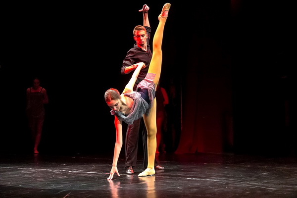 Baletna udruga Pirueta: Broadway, Foto: Mladen Radolović Mrlja Baletna udruga Pirueta: Broadway, Foto: Mladen Radolović Mrlja