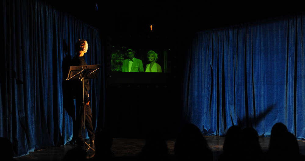 17. Zadarsko kazališno ljeto: Multimedijalni performans “Diva”, Edvin Liverić, foto: N. Marčev 17. Zadarsko kazališno ljeto: Multimedijalni performans “Diva”, Edvin Liverić, foto: N. Marčev