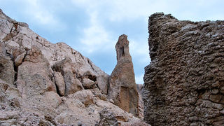 Paški falus kod Metajne na otoku Pagu, Foto: Marin Labrović