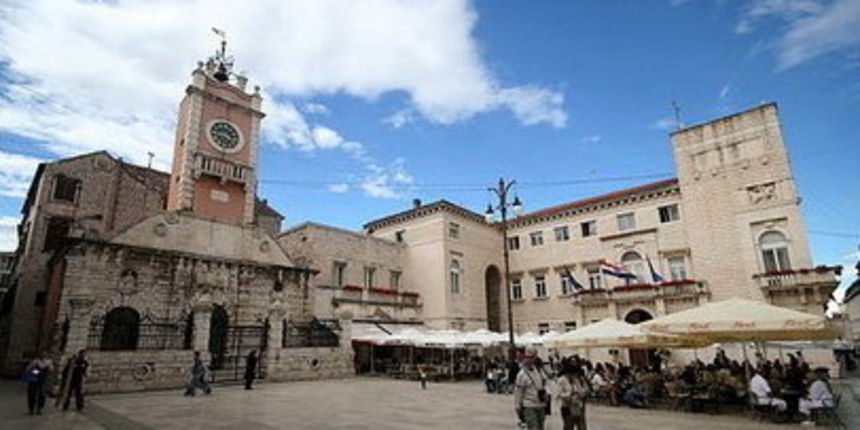 Image 1173575 (auto) Image 1173575 (auto)