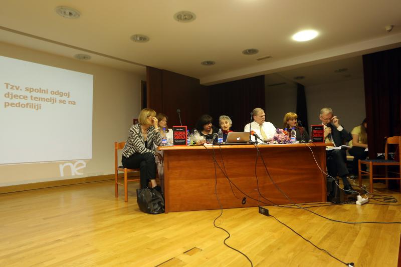 U dvorani samostana Skolskih sestara Franjevki u Arbanasima odrzana je promocija knjige Dr. Judith Reisman Seksualna sabotaza. Photo: Filip Brala/PIXSELL