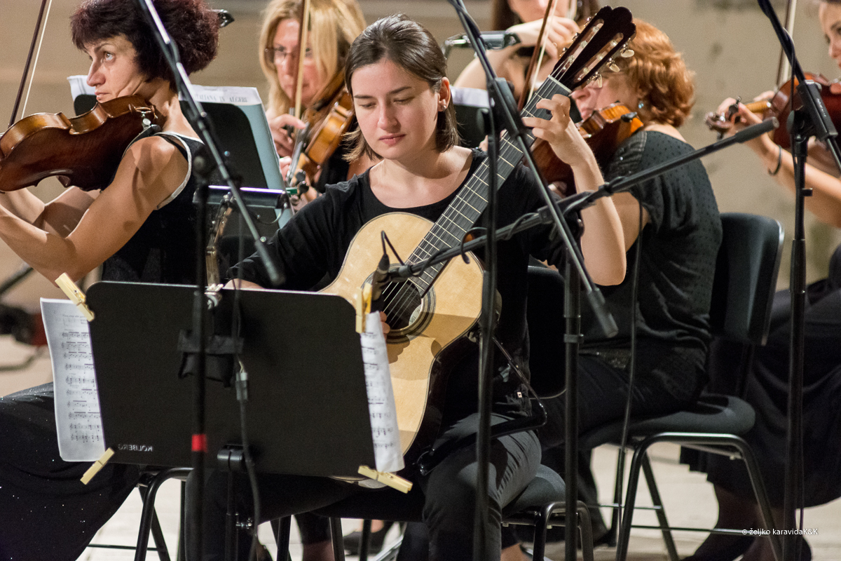 Società Filarmonia iz Italije za kraj Glazbenih večeri u sv. Donatu Società Filarmonia iz Italije za kraj Glazbenih večeri u sv. Donatu