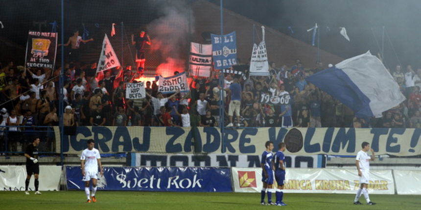 Zadar, 310711.  Igraliste Stanovi. Nogometna utakmica drugog kola 1. HNL,  NK Zadar – NK Hajduk.   Na slici: navijaci Tornado. Foto: Jure Miskovic / CROPIX