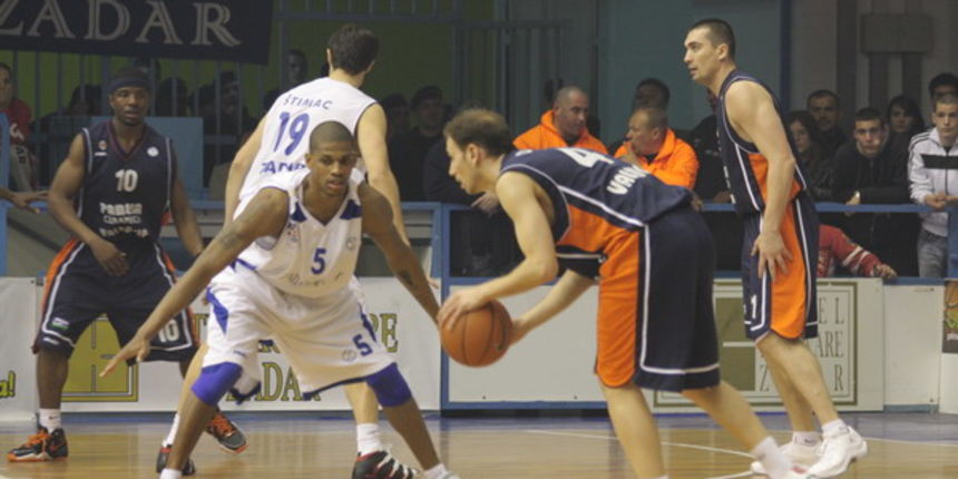 Zadar-Pamesa 74-69 Zadar-Pamesa 74-69