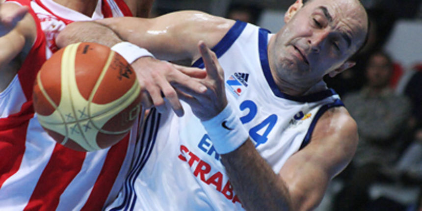 KK Zadar – KK Crvena Zvezda 60-83 (foto:Saša Čuka) KK Zadar – KK Crvena Zvezda 60-83 (foto:Saša Čuka)