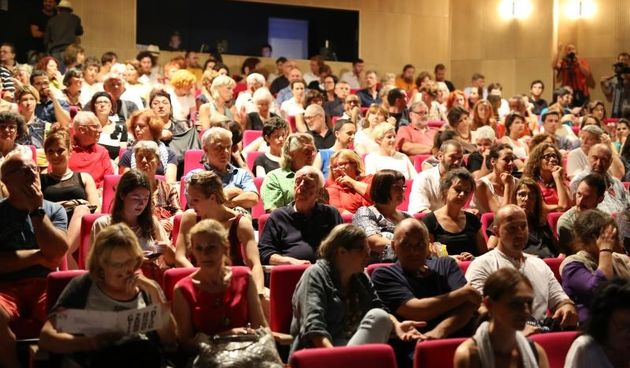 U sklopu Medjunarodnog festivala suvremenog kazalista Zadar snova, u kazalistu lutaka odrzana je predstava Grobnica za Borisa Davidovica. Photo: Filip Brala/PIXSELL