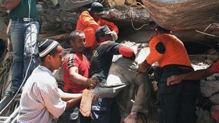 Image 1184259 (auto) Image 1184259 (auto)