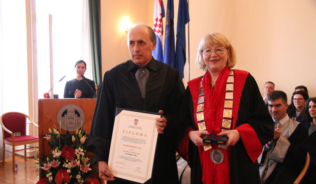 Korado Korlević i Dijana Vican. Svečana dodjela priznanja na Sveučilištu u Zadru