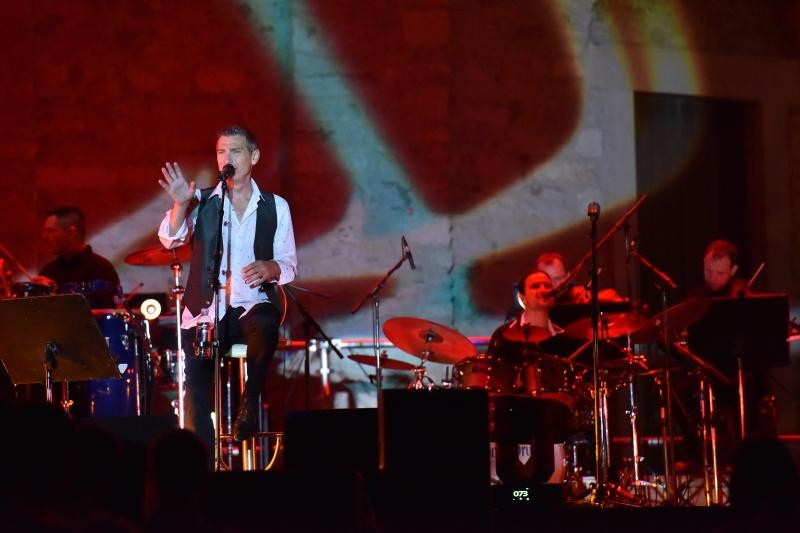 Zadar: Massimo & Zagrebački solisti održali koncert na Forumu Zadar: Massimo & Zagrebački solisti održali koncert na Forumu