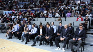 KK Zadar – Real Madrid, umirovljenje dresova 10 (Giuseppe Giergia) i 11 (Kresimir Cosic), Foto; Mladen Malik KK Zadar – Real Madrid, umirovljenje dresova 10 (Giuseppe Giergia) i 11 (Kresimir Cosic), Foto; Mladen Malik