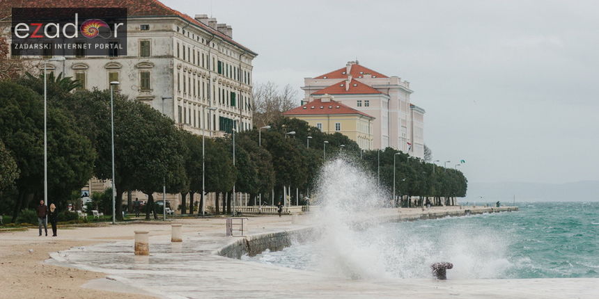 Đir po gradu, ponedjeljak 11. prosinca 2017. Jugo, valovi