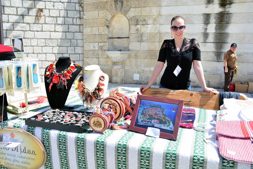 Kulturni Majdan na Trgu 5 bunara Kulturni Majdan na Trgu 5 bunara