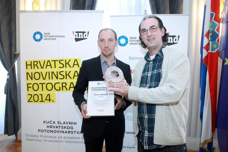 Velika dvorana HND-a, Proglasenje pobjednika 12. natjecaja Hrvatska novinska fotografija. Photo: Goran Jakus/PIXSELL Velika dvorana HND-a, Proglasenje pobjednika 12. natjecaja Hrvatska novinska fotografija. Photo: Goran Jakus/PIXSELL